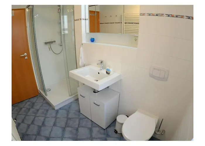 With 2 Bedrooms *